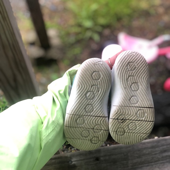 Grey and blue toddler size 6C Nike’s - Picture 3 of 3